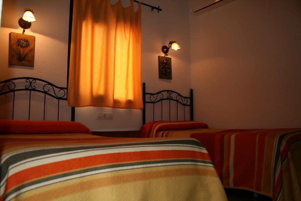 El Aceiton Hotel Cortegana Exterior photo
